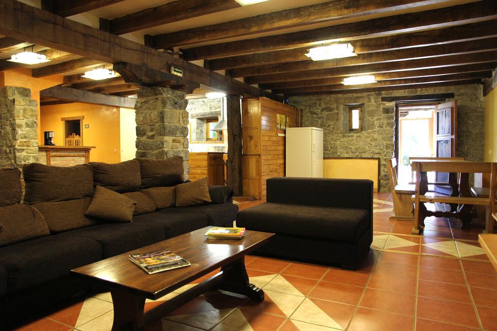 Casa Rural Ardantzena Ardaiz Luaran gambar